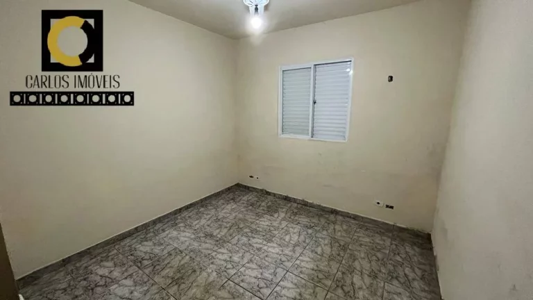 Imagem CASA EXTREMAMENTE ESPAÇOSA A VENDA EM SÃO VICENTE!!!!