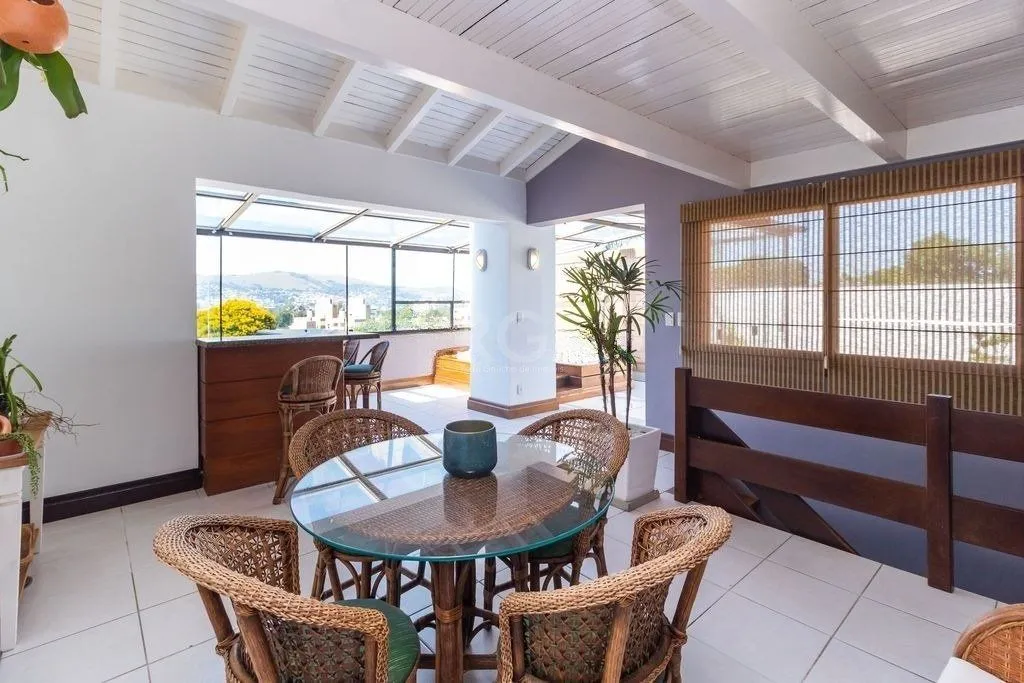 Imagem Cobertura 190m² - 2 suítes, espaço gourmet, terraço e 2 vagas de garagem
