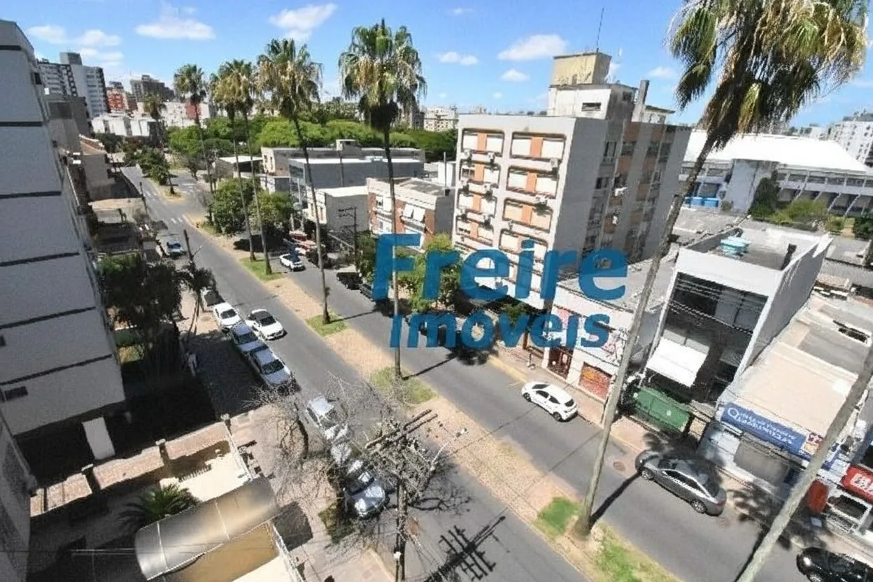 Imagem APARTAMENTO 2 DORMITÓRIOS COM 1 VAGA E SACADA COM CHURRASQUEIRA