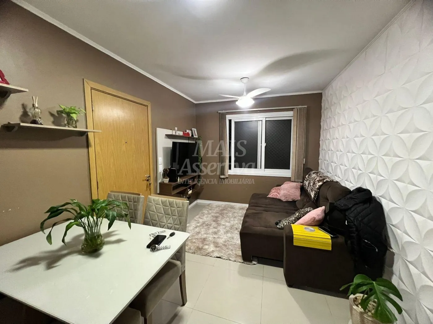 Imagem Apartamento semi mobiliado para venda no Monte Brasil