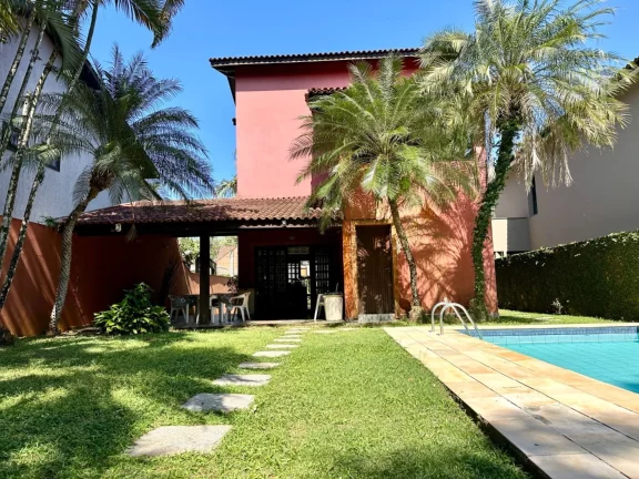Imagem Casa à venda em Riviera de São Lourenço: 3 quartos, 1 suítes, 2 salas, 4 vaga, 199,70 m² no Riviera Módulo 21. Venha conferir!