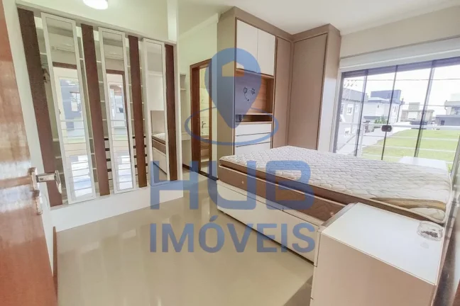 Imagem Casa 4 Dormitórios para venda em Florianópolis - SC