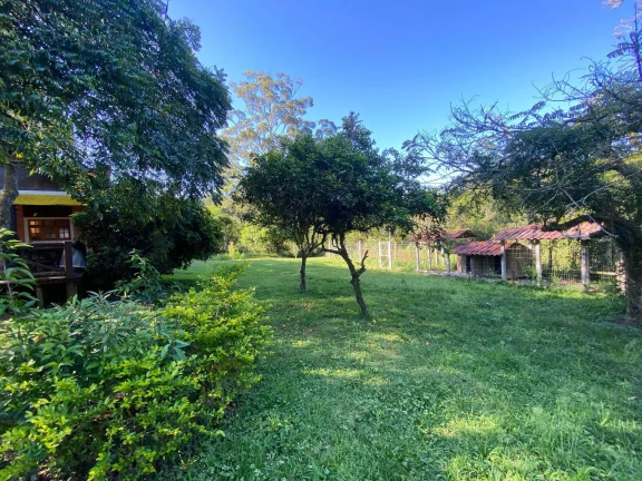 Imagem MOBILIADO!!! Lindo Sítio com 3.000m², Piscina, arborizado, Águas Claras