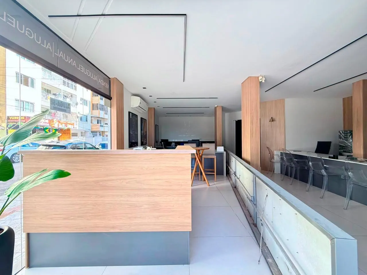 Imagem Ponto Comercial à venda com 80m2 por R$ 90.000,00