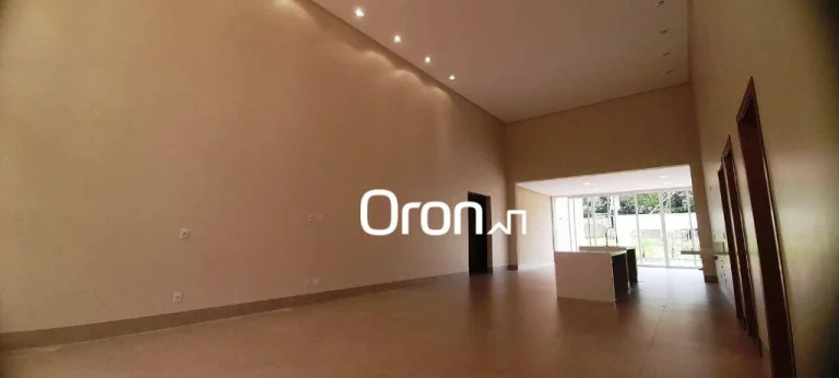 Imagem Casa à venda, 387 m² por R$ 2.600.000,00 - Residencial Villa Verde - Senador Canedo/GO