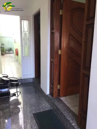 Imagem CASA ASSOBRADADA PARA VENDA NA VILA ROQUE