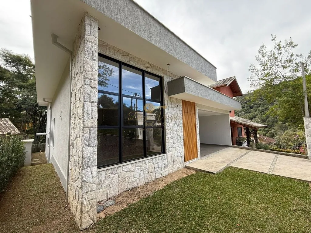 Foto do imóvel Casa em Condomínio para Venda em Teresópolis / em Estrada Isaías Vidal