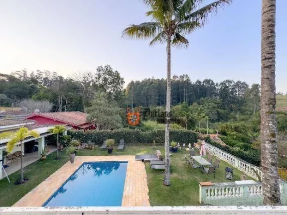 Imagem Chácara com 5 dormitórios à venda, 2000 m² por R$ 1.100.000,00 - Nova Suiça II - Valinhos/SP