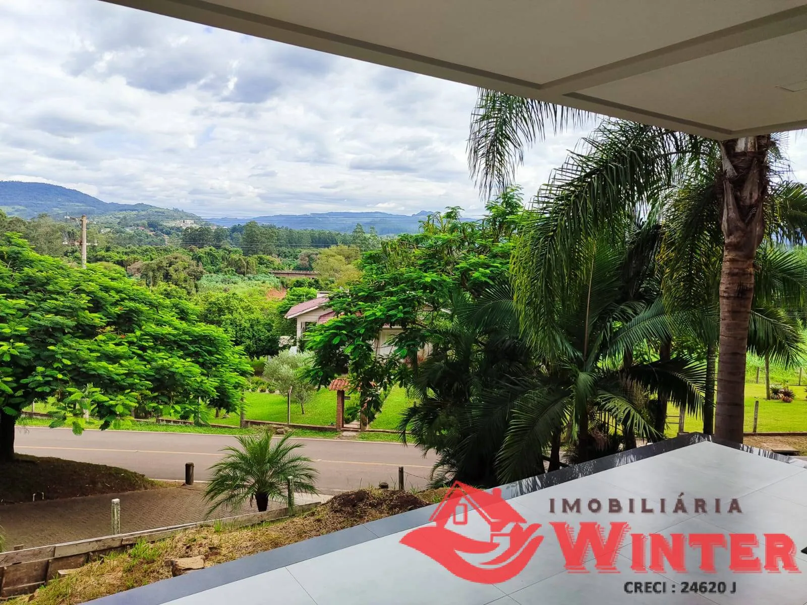 Imagem Linda casa de 137m² em amplo terreno no bairro Bom Fim, Bom Princípio.