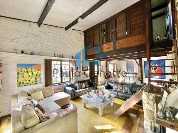 Imagem Casa em Condomínio na Região da Granja Viana
