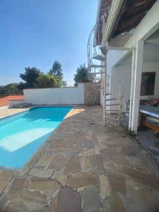 Foto do imóvel Sobrado com 5 dormitórios à venda, 185 m² por R$ 970.000,00 - Bosque dos Eucaliptos - São José dos Campos/SP