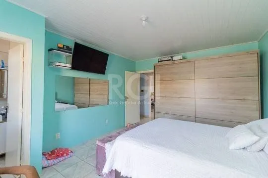 Imagem Casa para Venda - 105m², 2 dormitórios, 2 vagas - Hípica