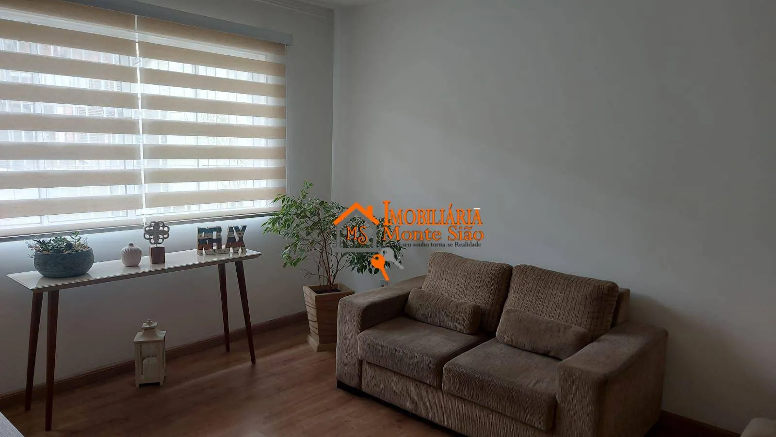 Imagem Casa com 2 dormitorios sendo 1 suite - Residencial ou Comercial Jardim Bela Vista