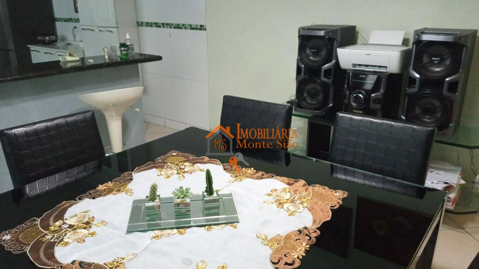 Imagem Sobrado com 5 dormitórios à venda, 300 m² por R$ 650.000,00 - Jardim Silvia - Guarulhos/SP