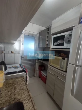 Imagem Sobrado 2 quartos, frente norte, condomínio fechado, ótima localização próximo ao Shopping