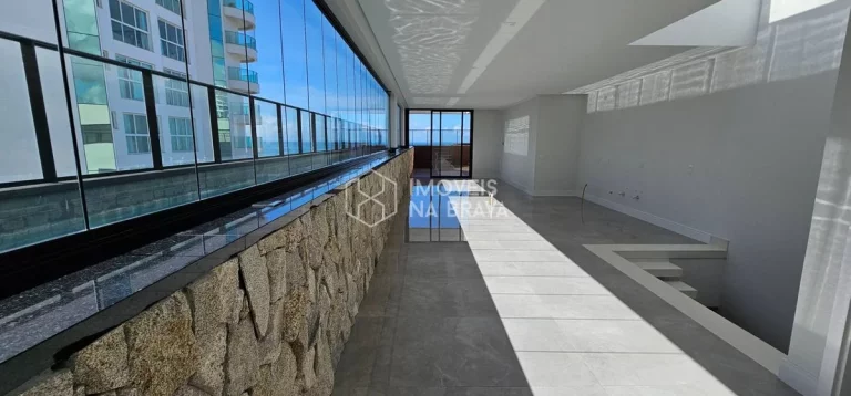Imagem COBERTURA DUPLEX A VENDA - 4 SUITES E 5 VAGAS - PRAIA BRAVA - ITAJAI/SC