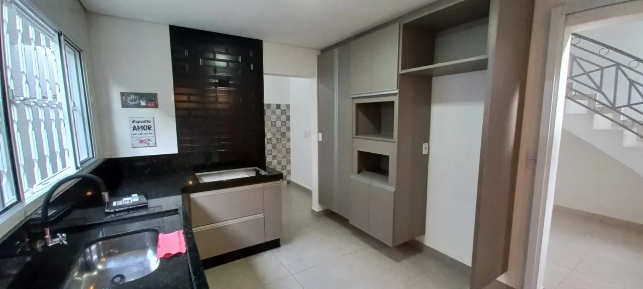 Imagem Sobrado fica no Jd. Montreal- Sorocaba 03 dorm-suíte-closet-escritorio