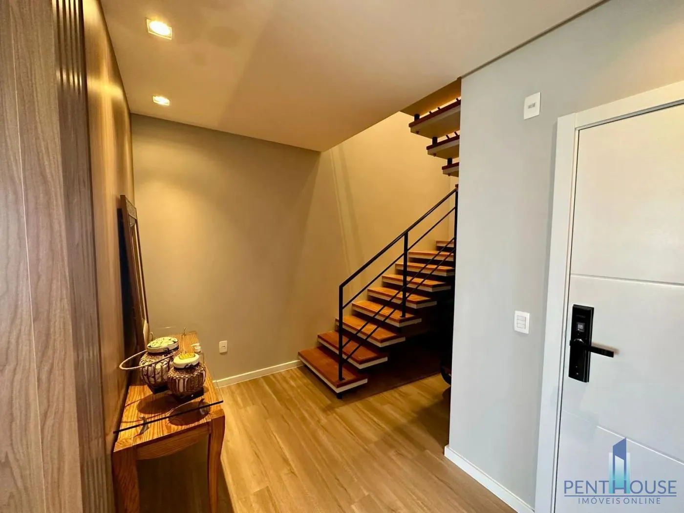 Imagem Cobertura Duplex para Venda em Balneário Camboriú, CENTRO, 4 dormitórios, 4 suítes, 5 banheiros, 3 vagas