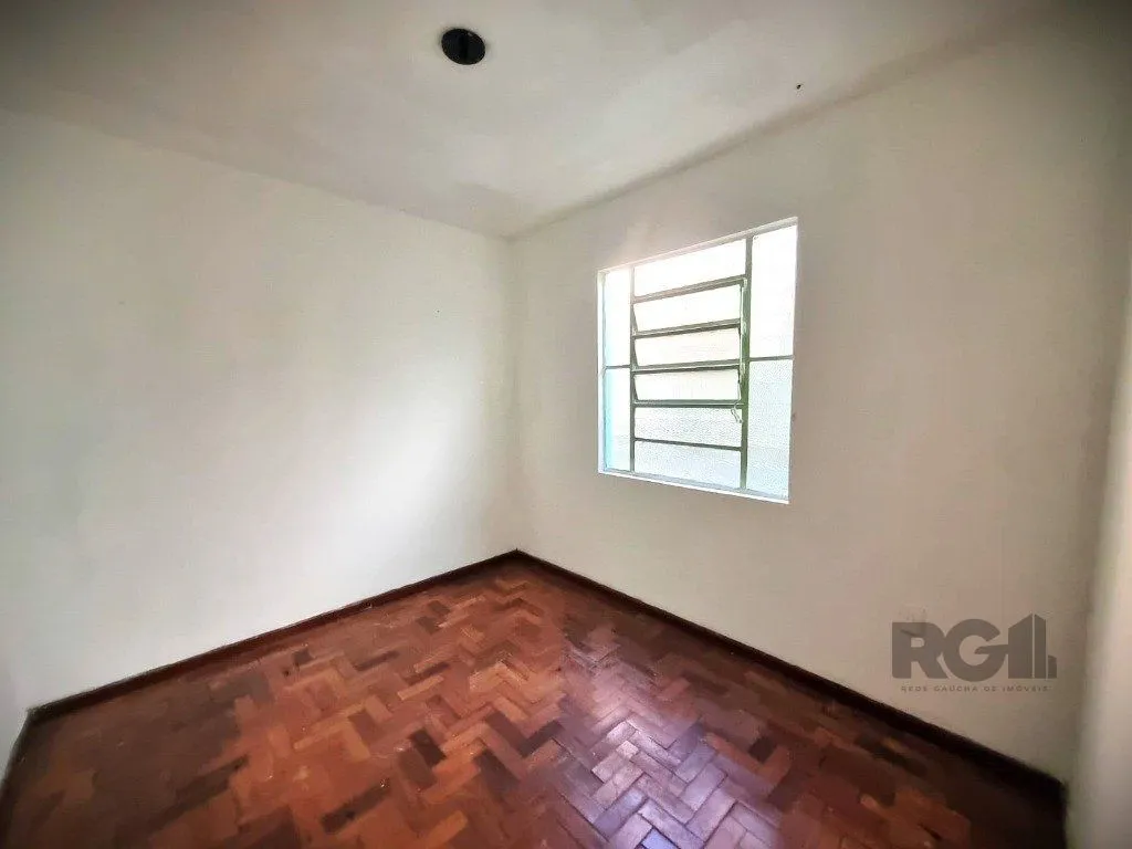 Imagem Casa 4 Dormitório(s) Bairro Nonoai
