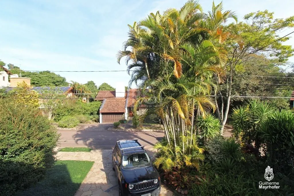 Imagem Casa Para comprar com 5 Dormitórios à venda, 420 m²-Cavalhada - Porto Alegre/RS
