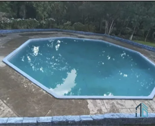 Imagem Chácara com sobrado, casa, chale, salão de eventos, piscina, em São José dos Pinhais - PR