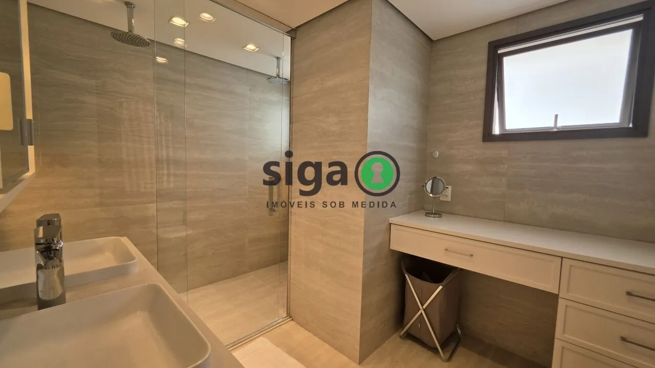 Imagem Cyrela no Brooklin | Apartamento Alto Padrão em Andar Alto com Vista Livre