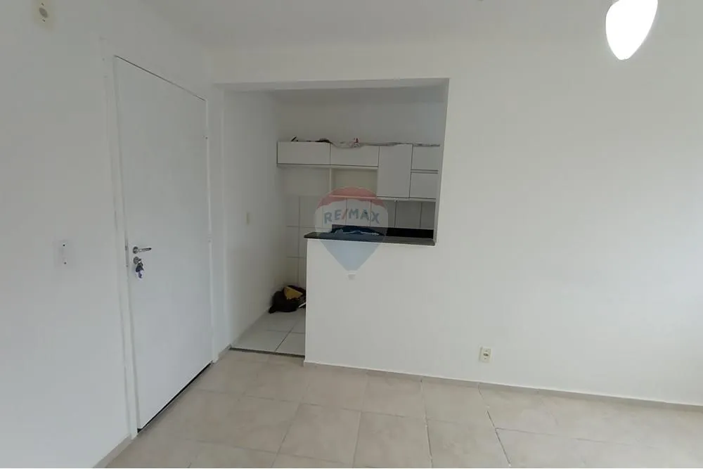 Imagem Apartamento com 2 quartos para venda em Guaratiba - RJ