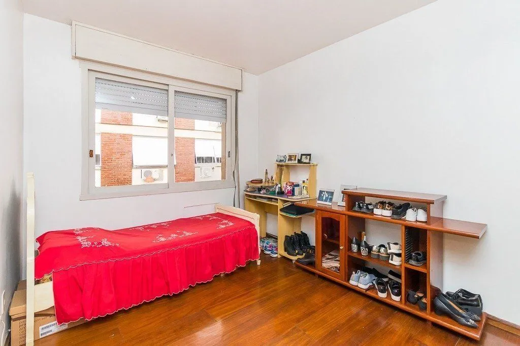 Imagem apartamento com 82 m² de área privativa e vaga no bairro Petrópolis
