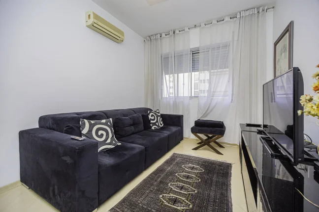 Imagem Apartamento Santa Cecília - 212M², 3 Dorms, 1 Suíte, 2 Vagas, Lavabo.