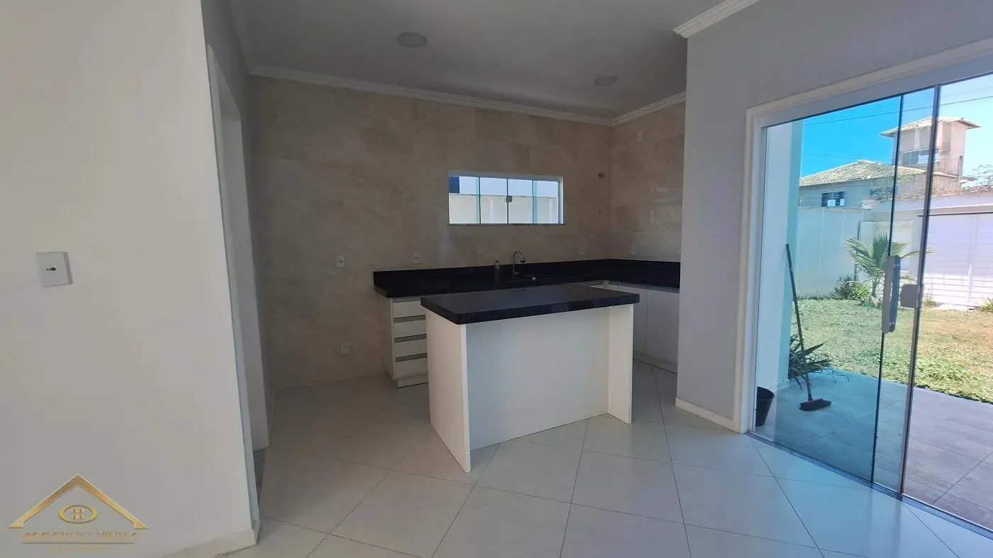 Imagem Casa para Venda em Cabo Frio / RJ no bairro Vila do Peró