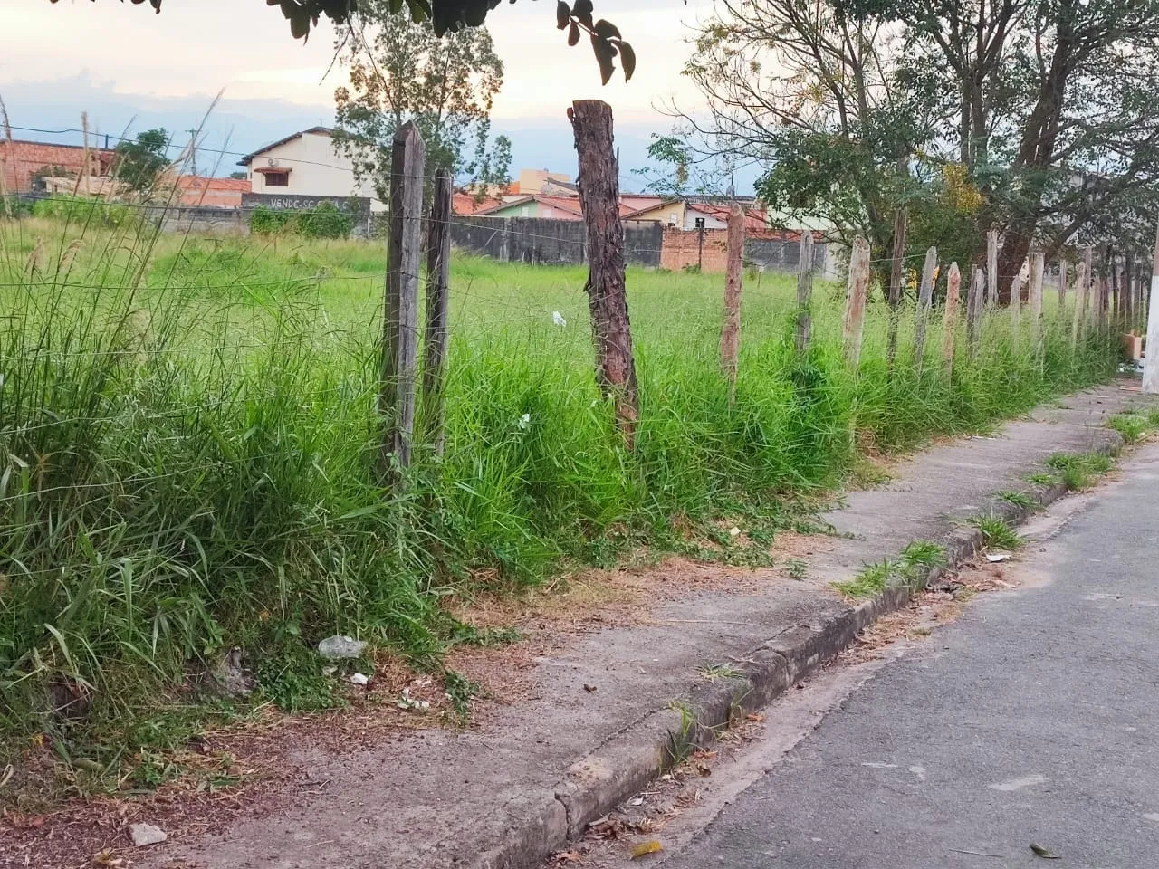 Imagem Terreno à venda 300M², Alto do Cardoso, Pindamonhangaba - SP