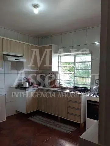 Imagem Casa semi mobiliada para venda em Pinhal Centro