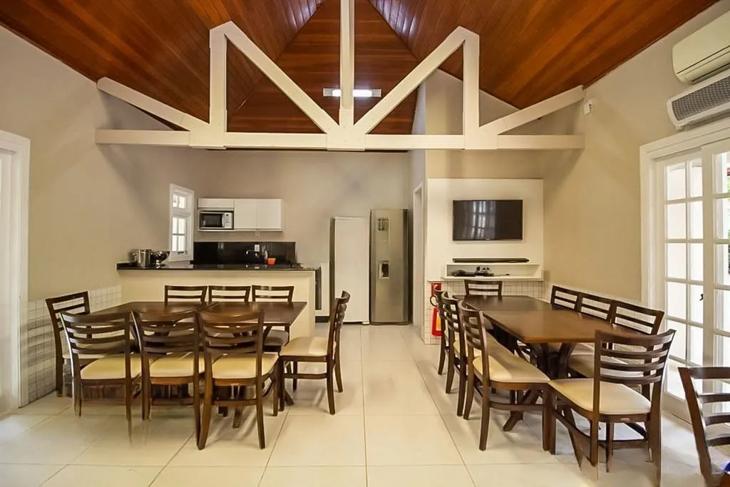 Imagem Apartamento 3 dorms à venda Rua Xavier da Cunha, Nonoai - Porto Alegre