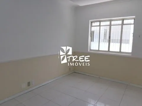 Imagem LOCAÇÃO DE SOBRADO NO JARDIM PLANALTO, EM ARUJÁ/SP, 280m² com recepção ampla, 05 salas, copa, edícula com mais 02 salas e 02 vagas. CONSULTE-NOS.