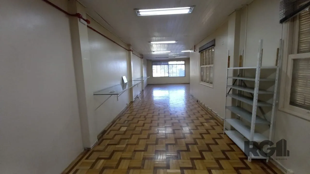 Imagem Vende Prédio com 357,83m²