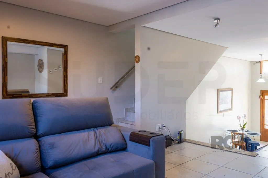 Imagem Casa para Venda 3 dormitórios no Partenon