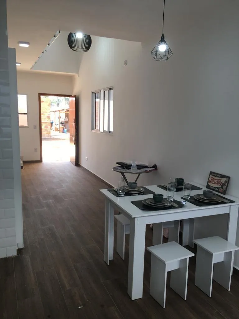 Imagem Lindos Sobrados de 110 m² em Araçoiaba da Serra
