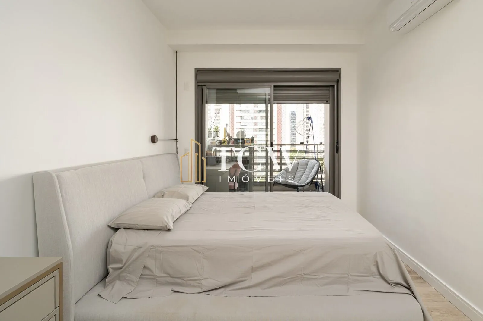 Imagem Apartamento-Padrao-para-Venda-em-Moema-Sao-Paulo-SP