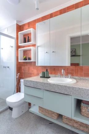 Imagem Apartamento semi-mobiliado à venda com 4 suítes, sendo uma master com closet, lavabo, sacada com c...