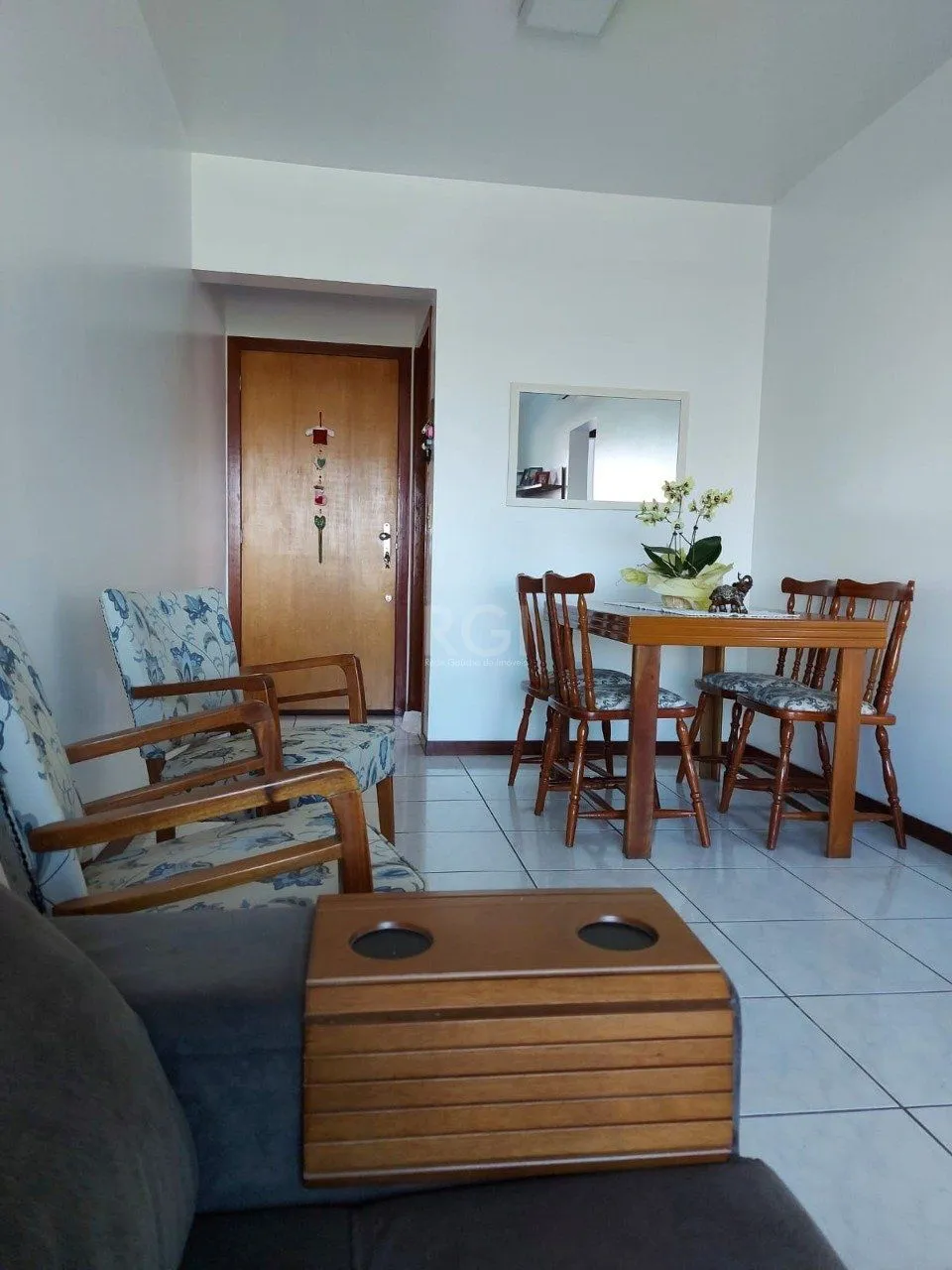 Imagem Apartamento para Venda - 59.63m², 2 dormitórios, 1 vaga - Cavalhada