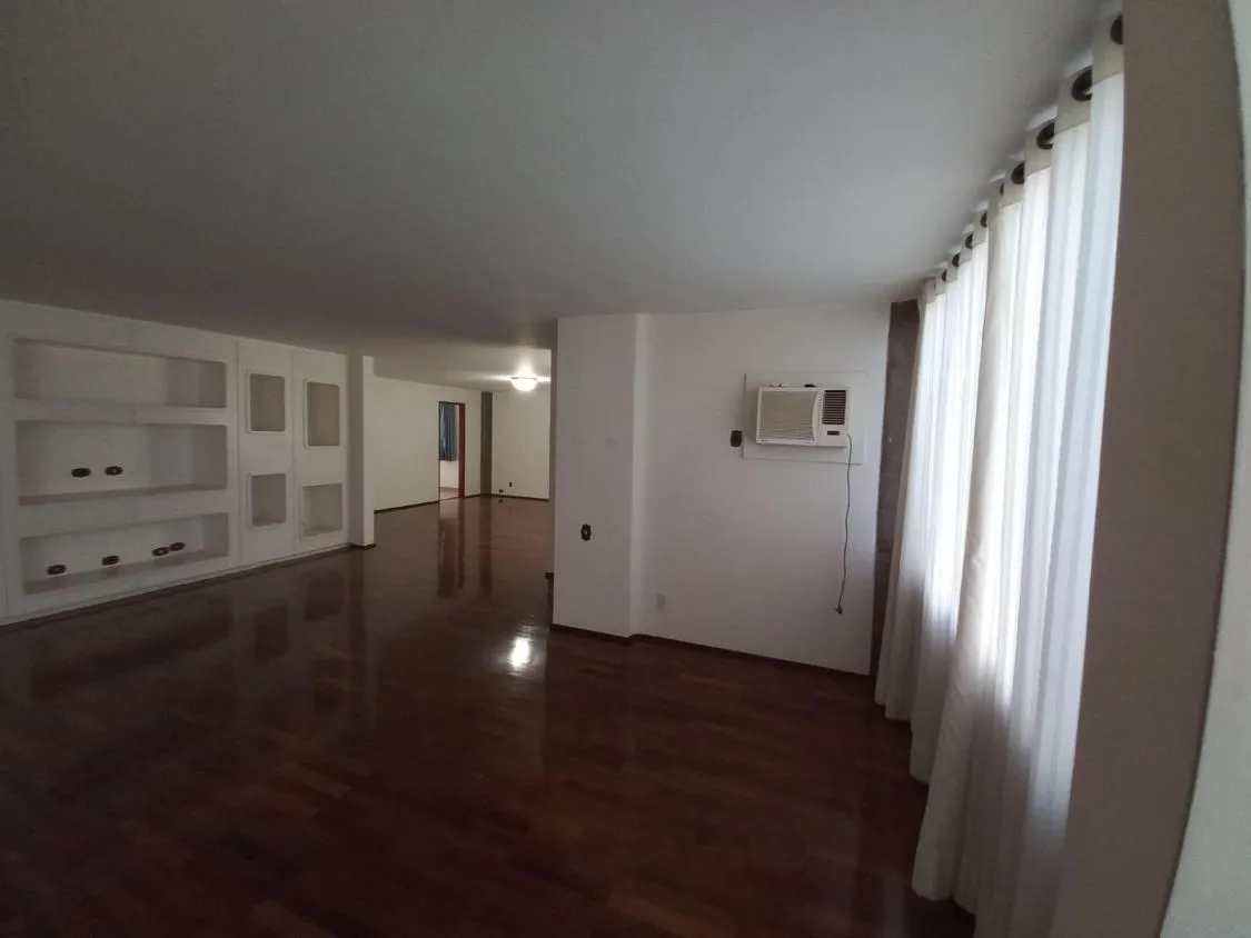 Imagem MODERNO E SOFISTICADO: Lindo apartamento com localização privilegiada no Cambuí, Campinas.