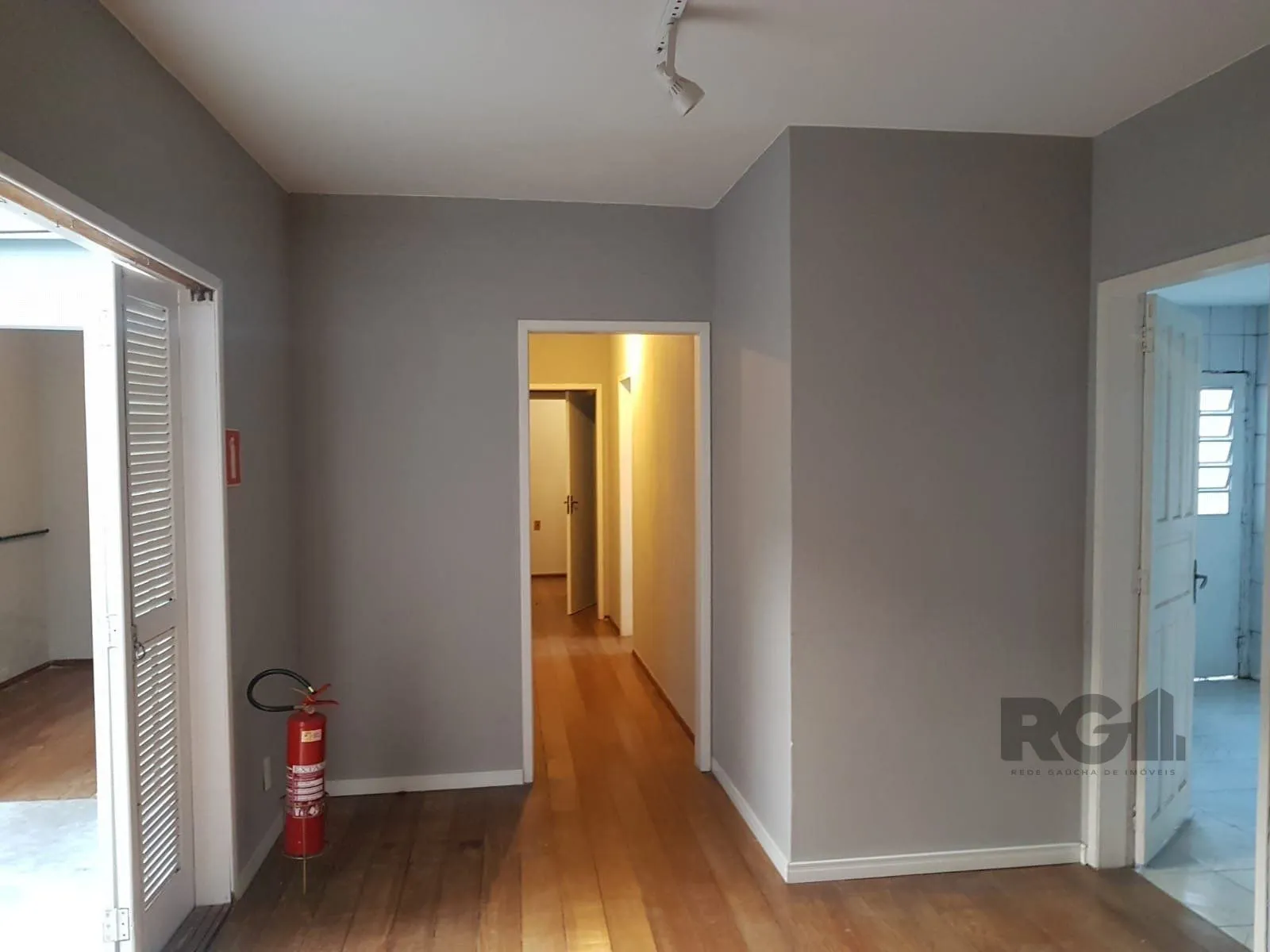 Imagem Casa Comercial em Medianeira