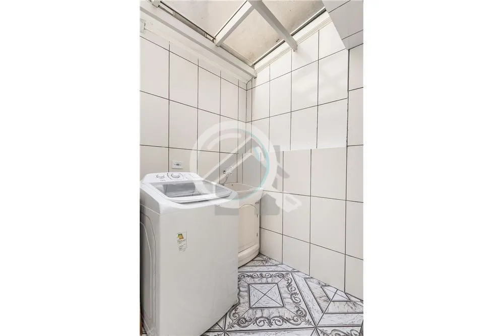 Imagem Apartamento três dormitórios, 2 banheiros com 87m², com espaçoso pátio , apt. reformado, com bo...
