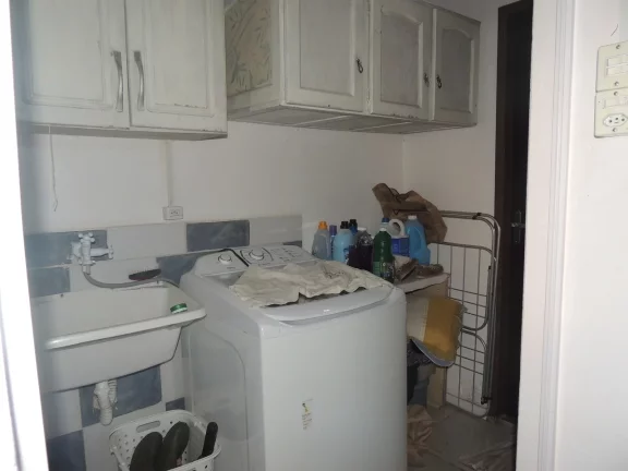 Imagem Casa Espaçosa de 4 Quartos com Pomar em Campo Duna, Garopaba-SC. Escritura Pública.