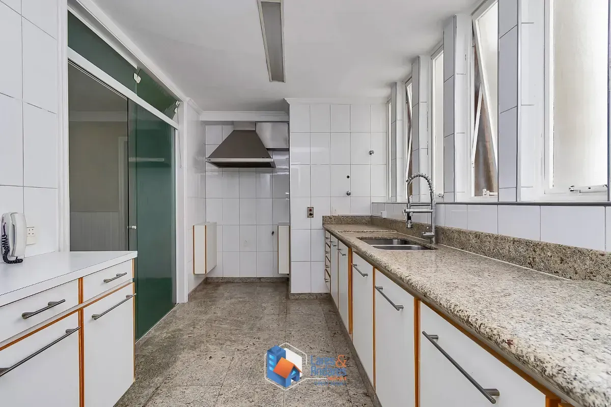 Imagem Apartamento para venda em Perdizes com 3 quartos, sendo 3 suítes, 232m²