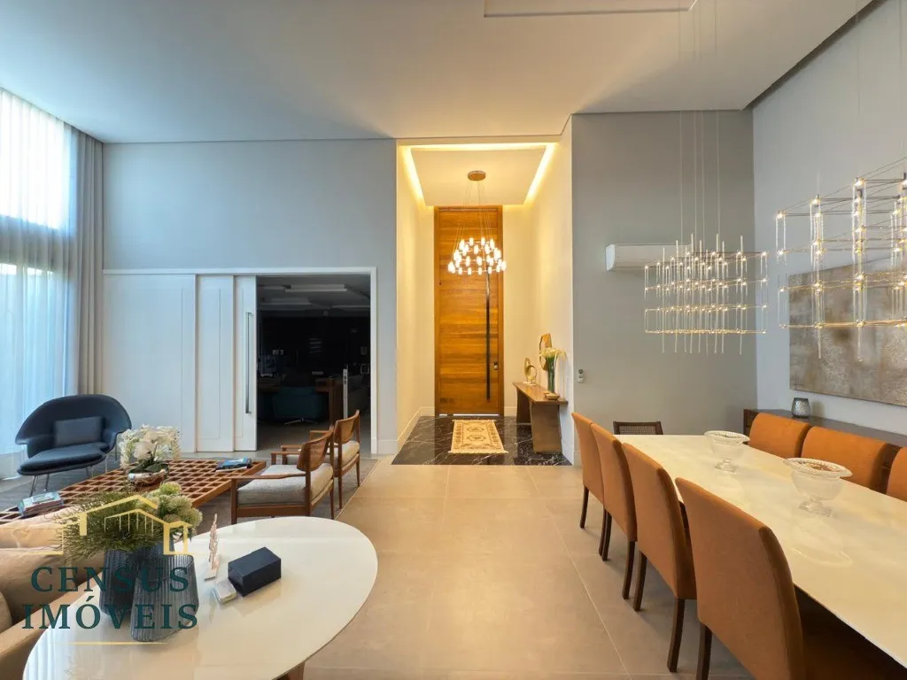 Foto do imóvel: Casa de alto padrão no Condomínio Residencial Ypê Dourado em Valinhos-SP, com 4 suítes e 6 vagas de garagem! em Condomínio Residencial Ypê Dourado