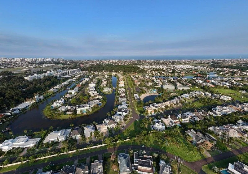 Imagem Mansão no Atlântida Ilhas Park - Beira Lago