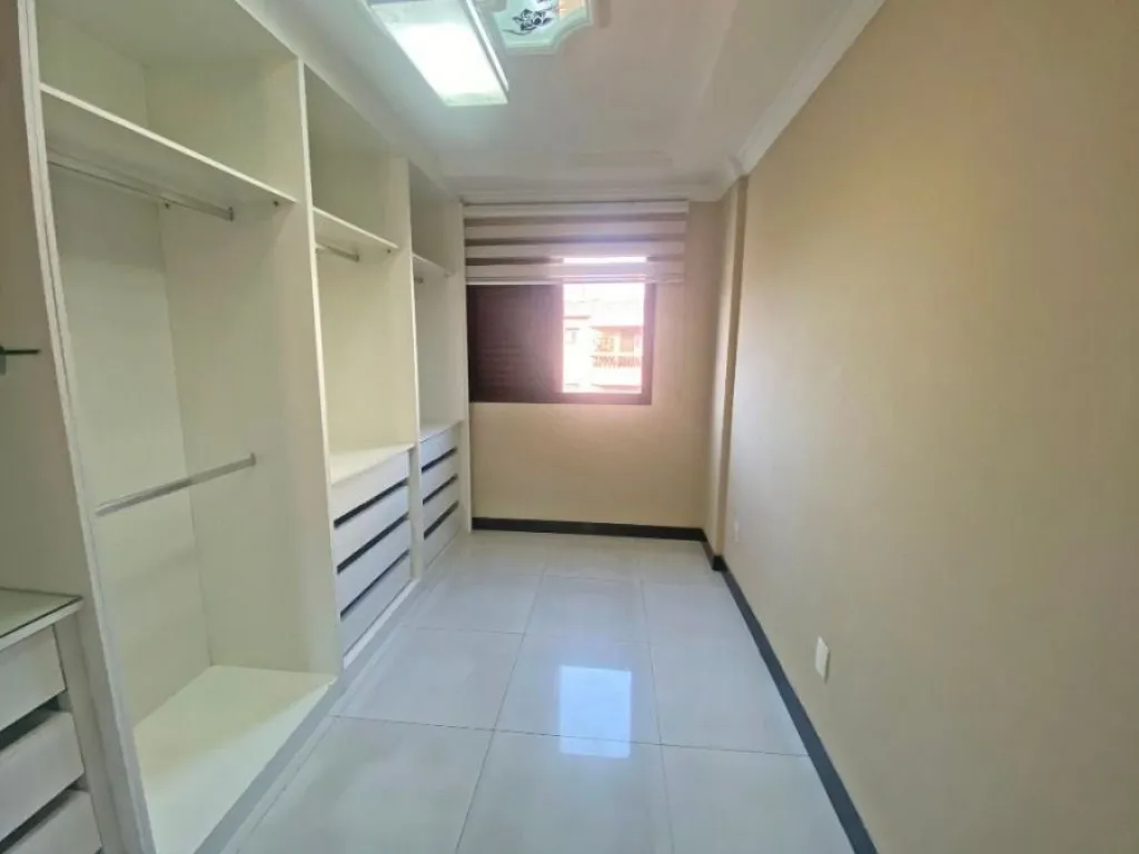 Imagem APARTAMENTO COM 175,00 m² - CAIÇARA - PRAIA GRANDE SP