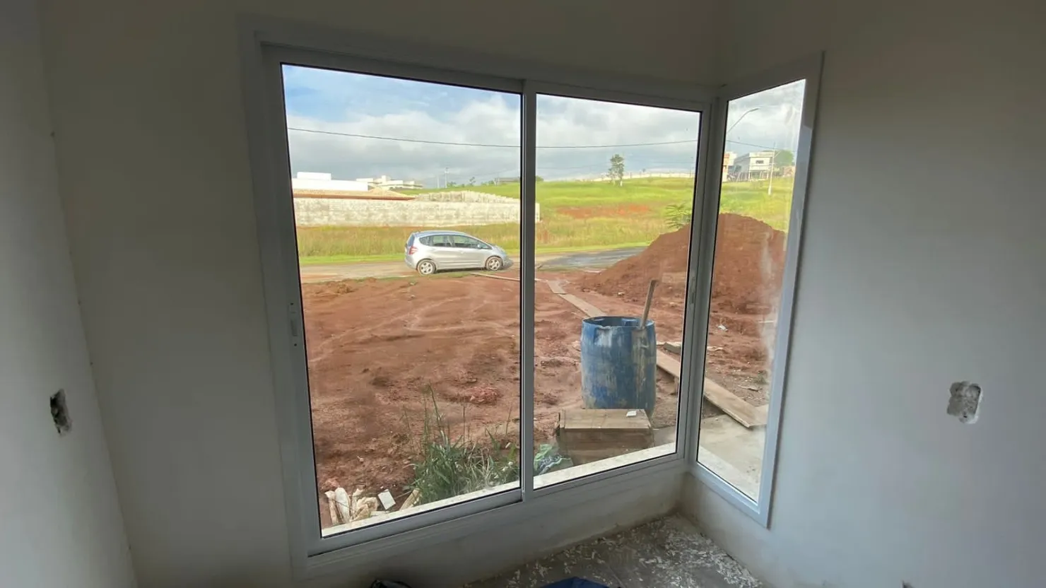 Imagem Casa à venda 3 Quartos, 1 Suite, 4 Vagas, 1025M², Condominio Village da Serra, Tremembé - SP | Condomínio Village da Serra