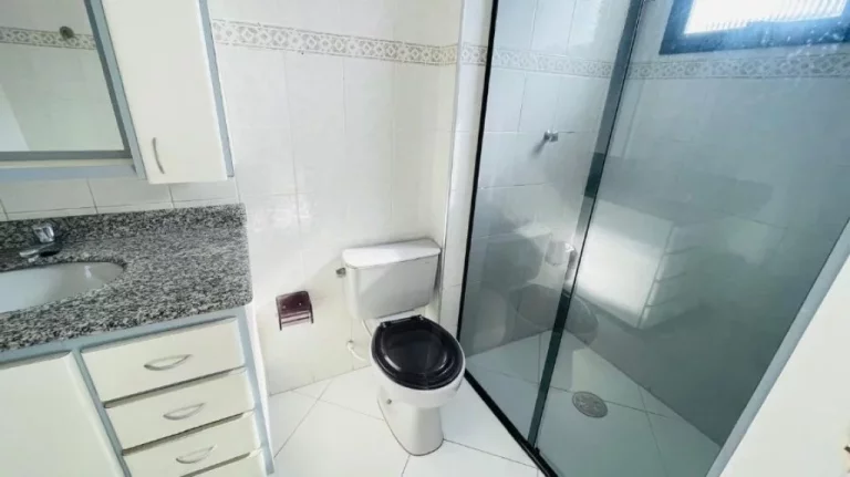 Imagem Apartamento com Vista Lateral para o Mar em Praia Grande – Bairro Ocian